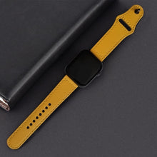 Görseli Galeri görüntüleyiciye yükleyin, Leather Straps Apple Watch
